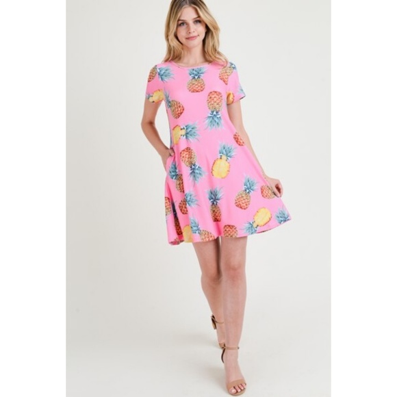 Women's Pineapple Print Fit and Flare Summer Dress - Picture 6 of 8